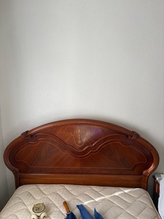 Armario Clásico Madera Maciza con Espejos
