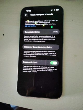 iPhone 14 azul cielo