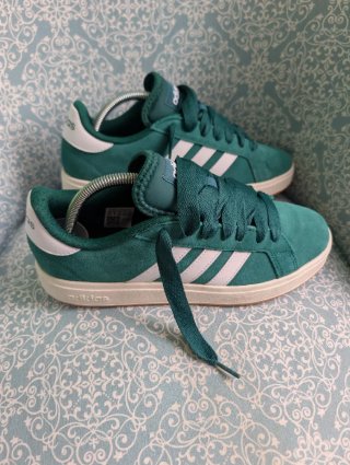 Zapatilla Adidas Grand Court Base Verdes Talla 40⅔