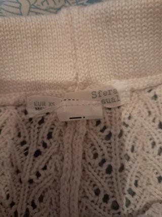 Pantalones blancos de punto