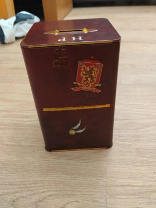 Hucha mágica Harry Potter con Snitch Dorada