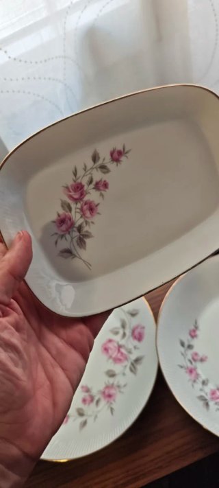 Vajilla Santa Clara porcelana flores rosas