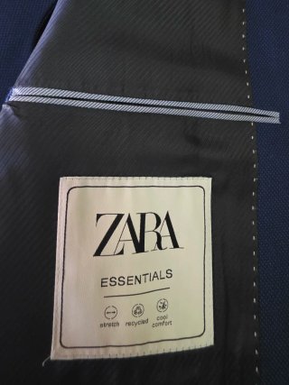 Traje tres piezas Azul Real impecable