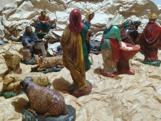 Belén figuras artesanales son figuras de casi 20cm