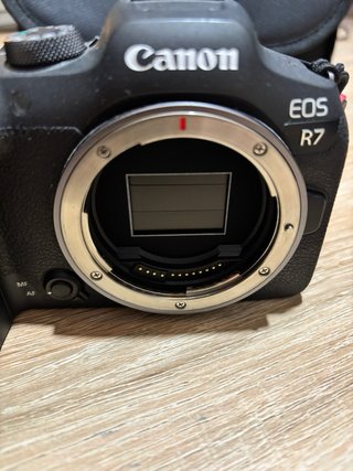 Canon EOS R7 + Lente Sigma 10-50mm f2.8