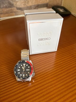 Reloj Seiko SKX009K1 - Diver 200m