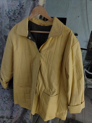 Chubasquero Avon Amarillo