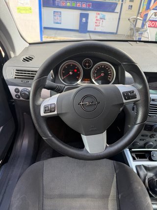 Opel Astra 2006