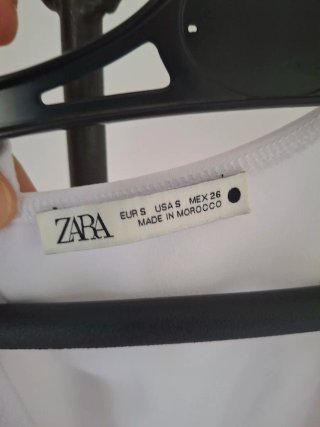 Camiseta Zara Blanca Drapeada