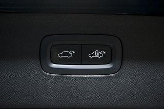 Volvo XC90   2.0 T8 AWD Core Recharge Auto