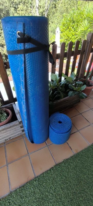 Rollo manta térmica burbujas piscina