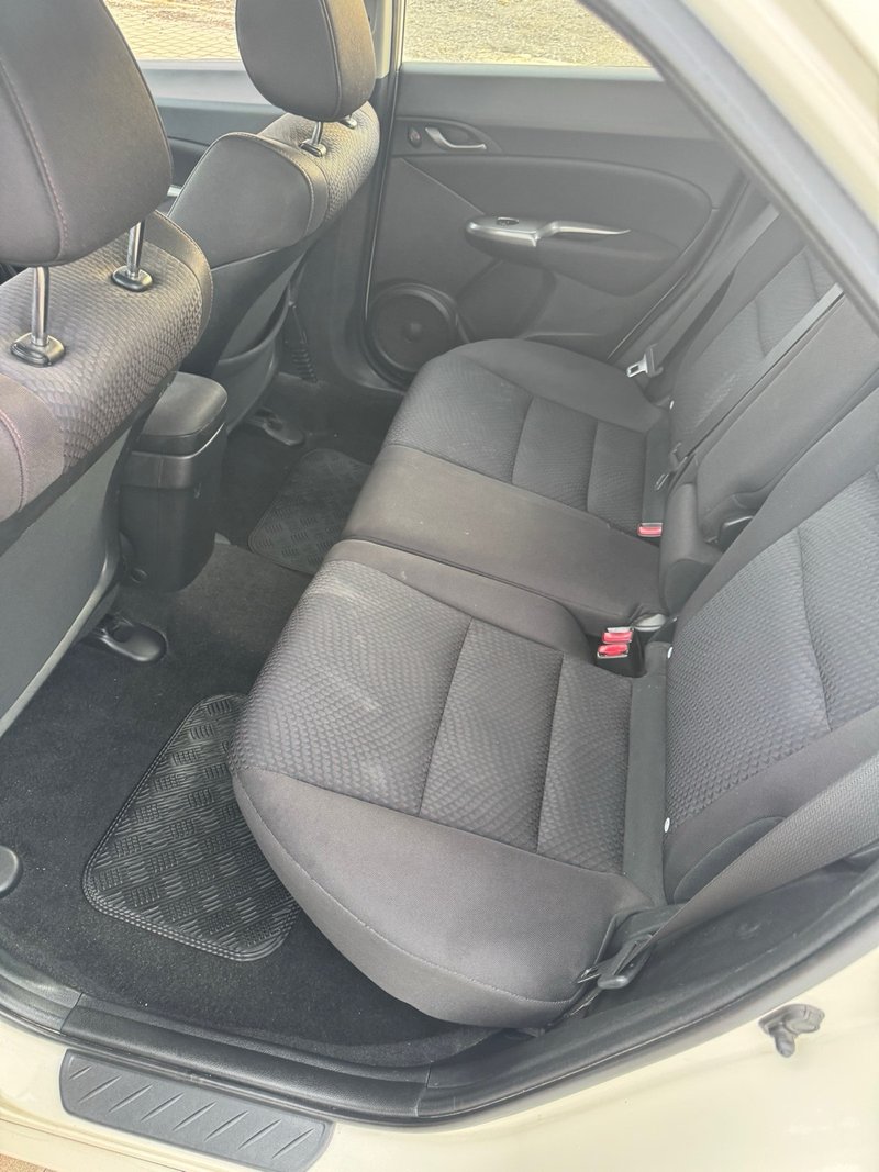Honda Civic 1.8i VTEC Executive 5p 2009, foto 15