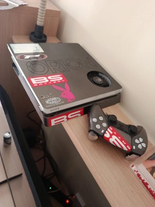PS4 (PlayStation 4) Gris con Stickers