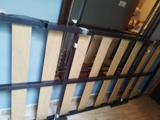 Somier con patas metálico y madera de 90 20€