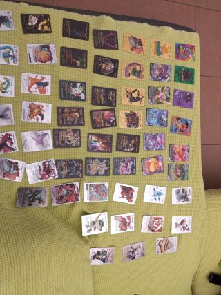 Cartas Pokémon Variadas