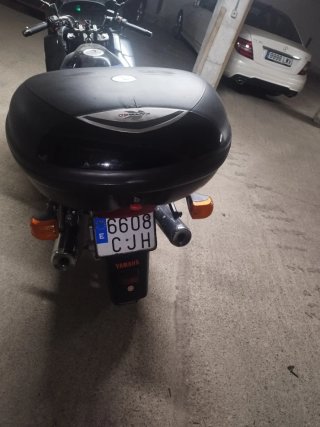 Yamaha Diversion 900 Touring Negra