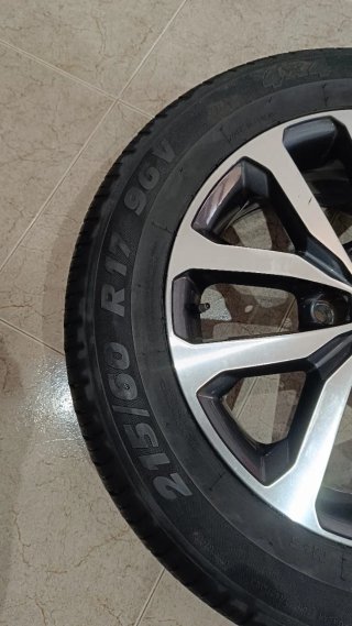 Llantas Renault 17 + Neumáticos 215/60