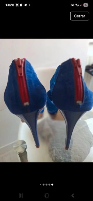 Zapatos de tacón azul