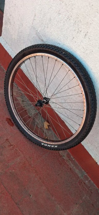 Rueda MTB 26 Kenda