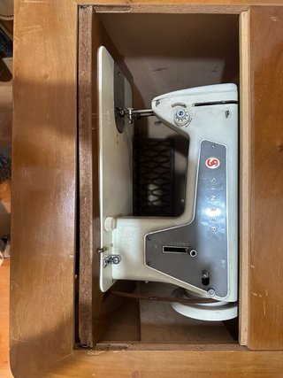 Máquina de coser Singer años 60-70