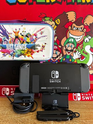Nintendo Switch Gris + Accesorios