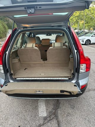 Volvo XC90 2011
