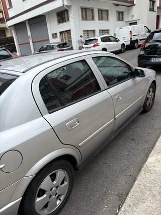 Opel Astra 2003