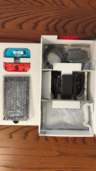 Nintendo Switch V1 con caja
