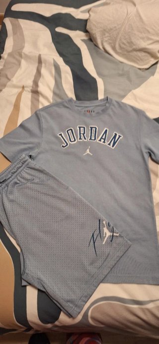Conjunto Jordan Camiseta y Pantalón Corto