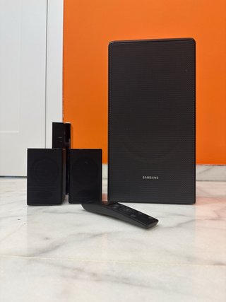 Barra Sonido y Kit Surround