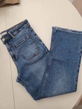 Pantalón Zara