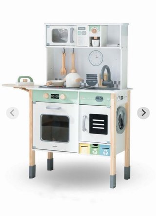 Cocina Infantil Madera incluimos mucha comida.