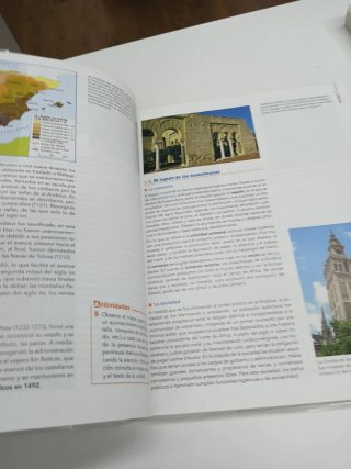 Historia de España. 2º bachillerato. Per le Scu...