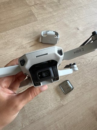 Dron DJI Mini 2 Fly More Combo