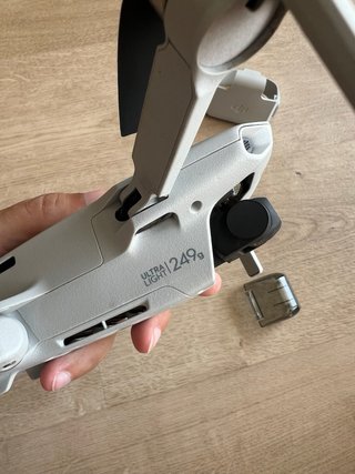 Dron DJI Mini 2 Fly More Combo