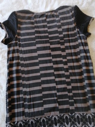 Camiseta Koroshi negra y gris