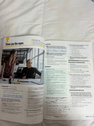 Libro de inglés de National Geographic nivel C1 .