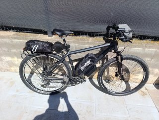 Bicicleta Trek Eléctrica de Trekking