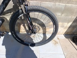 Bicicleta Trek Eléctrica de Trekking