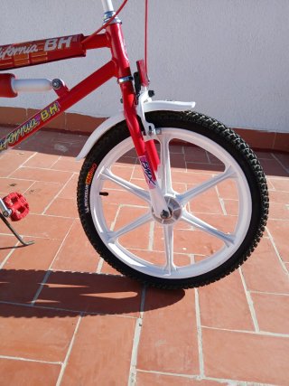 Bicicleta BH California Roja