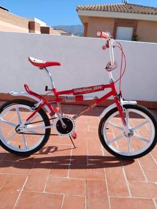 Bicicleta BH California Roja