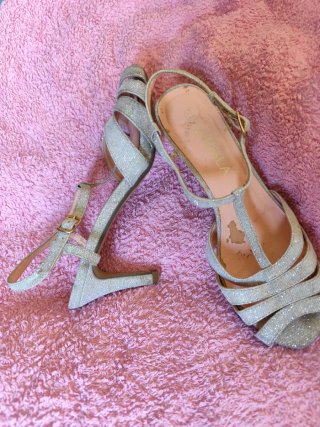 Sandalias plateadas brillantes n° 38
