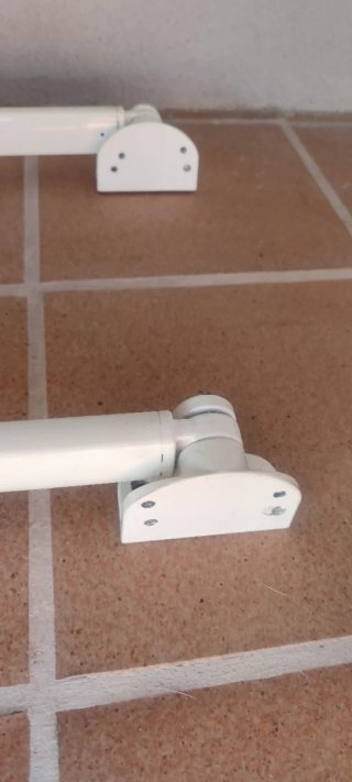 Bracci per tende bianche in vendita