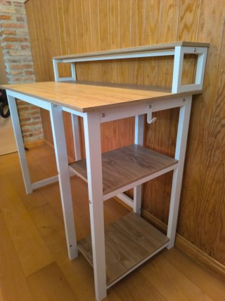 Escritorio de estudio o de oficina en casa