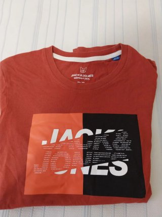 Camiseta Jack & Jones Estampada talla 14- 16 años