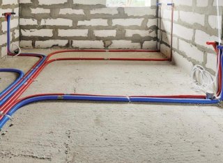 Electricista y fontanero