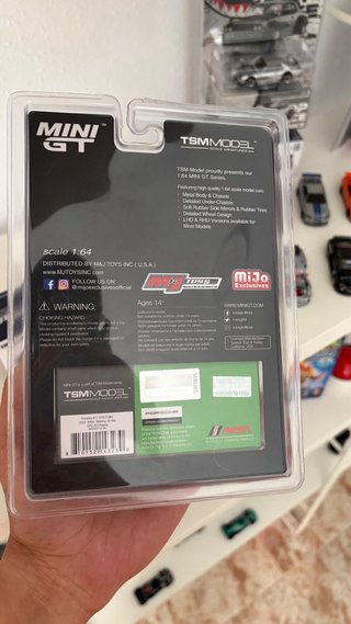 MiniGT 713 Porsche Rexy 911 GT3 R Edición Limitada