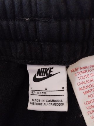 Pantalón chándal Nike niño negro