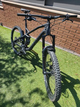 Bici enduro Canyon Strive CF 7