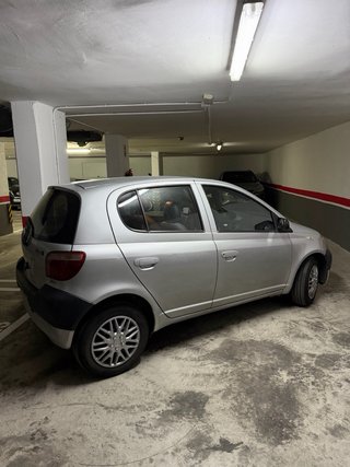 Toyota Yaris 2001